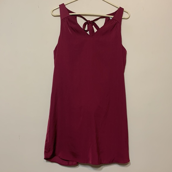 Old Navy dress - Picture 2 of 8